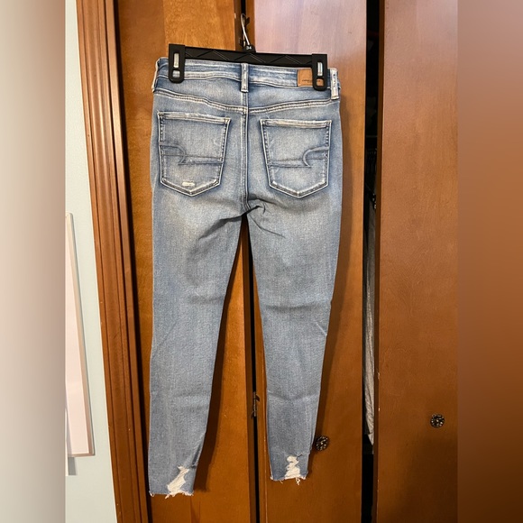 American Eagle high waisted jeans 4S - Picture 2 of 3